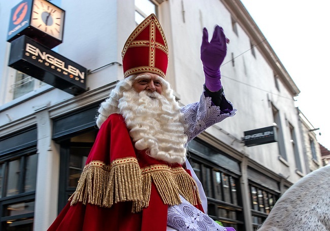 Ambtenaren Groenten Prik Intocht van Sinterklaas | Gemeente Deventer