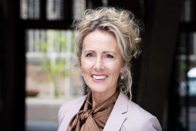 Trouwambtenaar Diane van Moorst