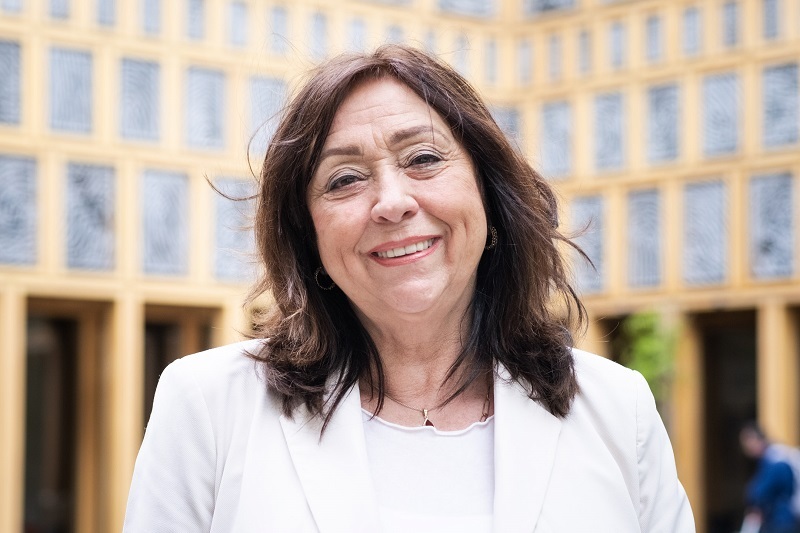 Trouwambtenaar Gemma Peters